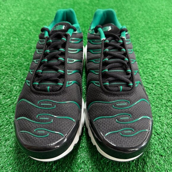 Nike Air Max Plus Black Malachite Mens DM0032-009 VNDS Sz 10 main image 4
